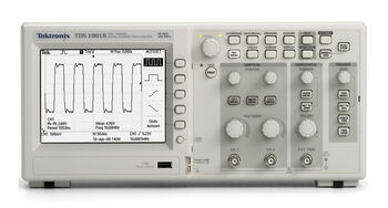 Цифровой USB осциллограф Tektronix TDS1001B